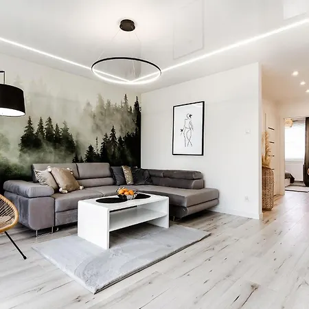 Apartament Forest Apartment *